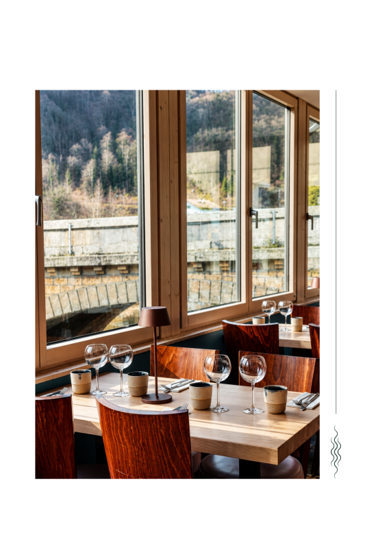 Le Saint Hippolyte - Restaurant Doubs  -  Restaurant Saut du Doubs - Restaurant Saint Ursanne  - Restaurant Saint Hippolyate - Restaurant à Saint Hippolyte - Restaurant Pont de Roide