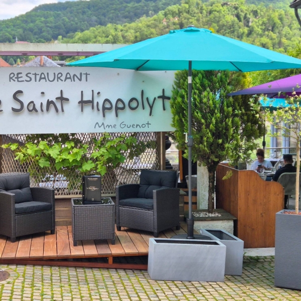 Le restaurant - Le Saint Hippolyte - Restaurant Pont de Roide - Restaurant Saint Hippolyte - meilleur restaurant SAINT-HIPPOLYTE